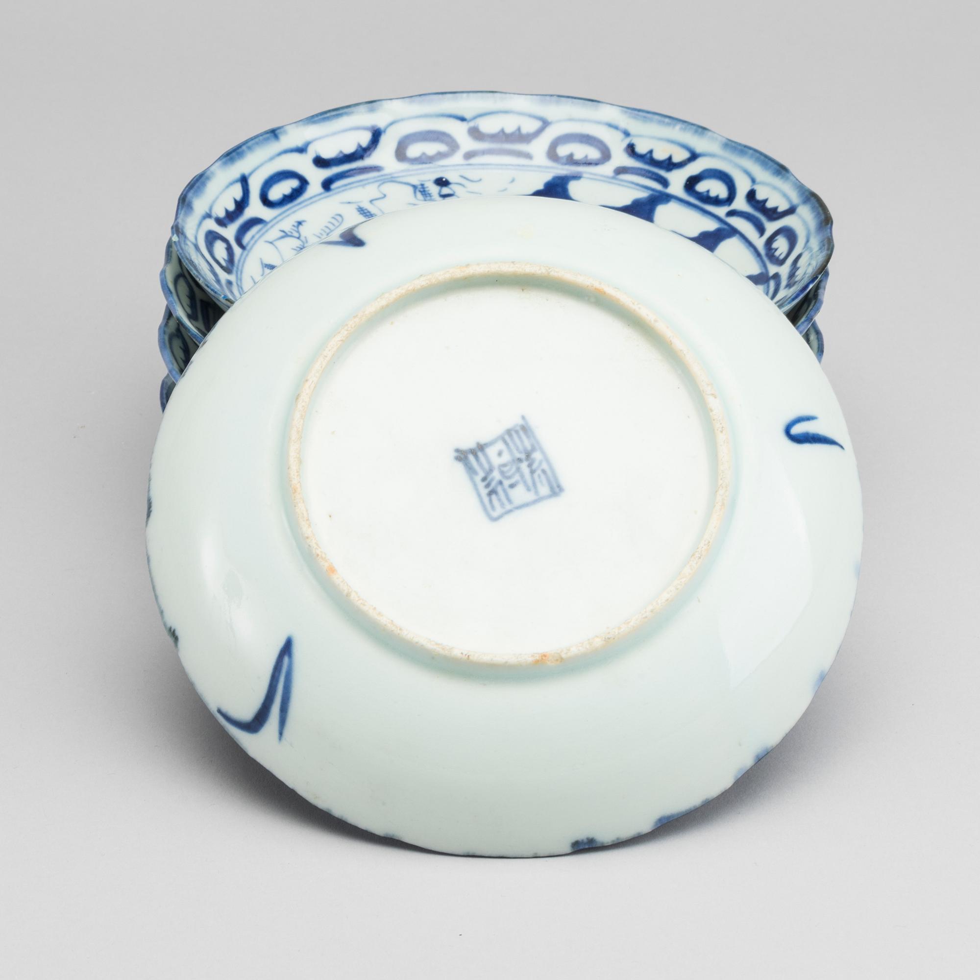 6 CHINESE PORCELAIN PLATES 19TH CENTURY.
