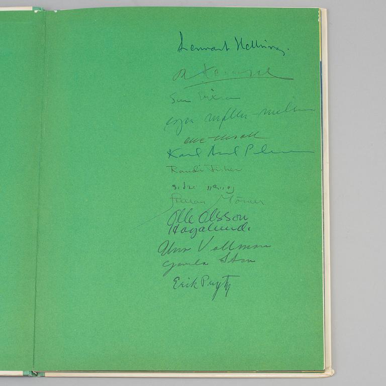 BOK, Lennart Hellsing, "Kanaljen i Seraljen", Rabén & Sjögren 1956. Signerad av bokens illustratörer.