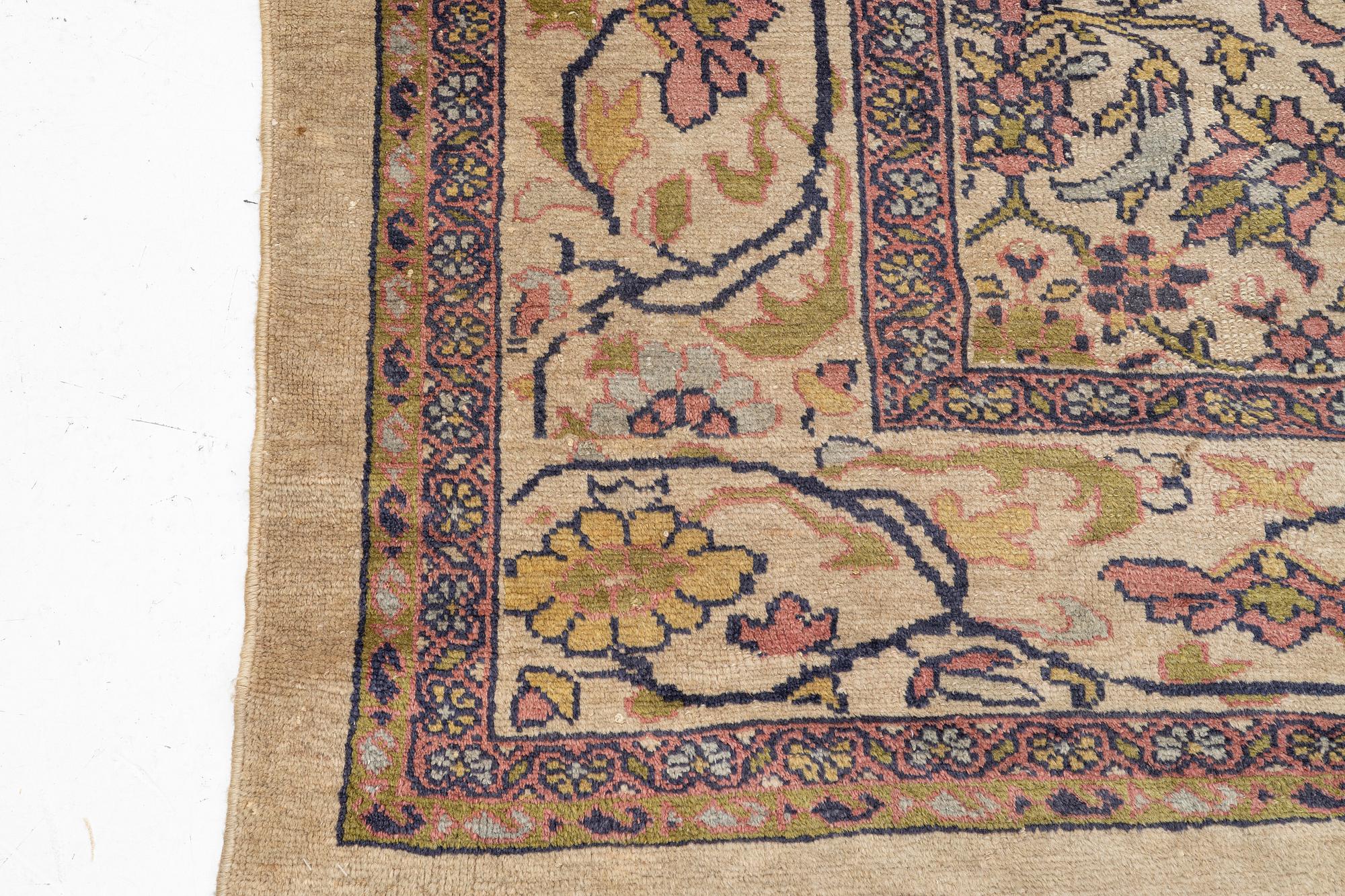 Mahal semi-antique approx. 360 x 235 cm.