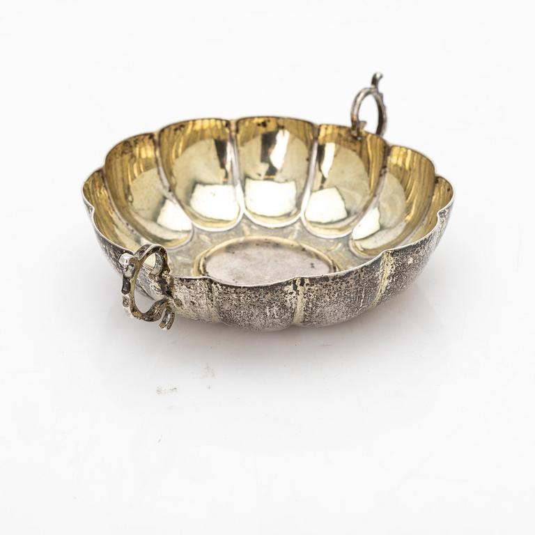Silver spirit bowl, Germany, 19th century.