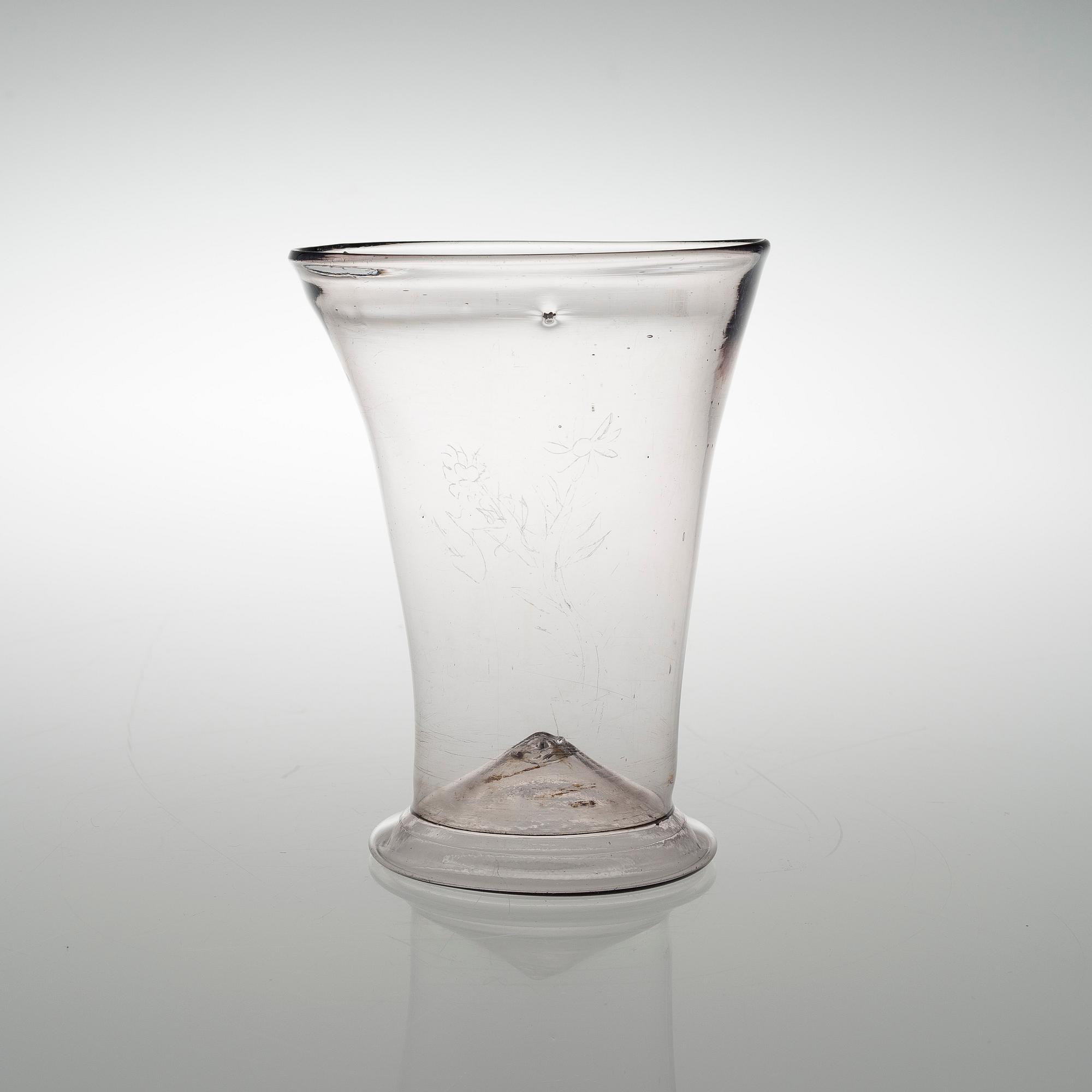 A GLASS BEAKER, late 18th century, probably Finland.