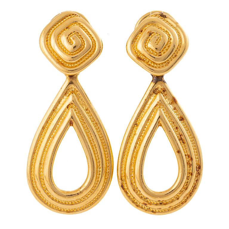 Oscar de la Renta, necklace and a pair of earrings, 1980s.