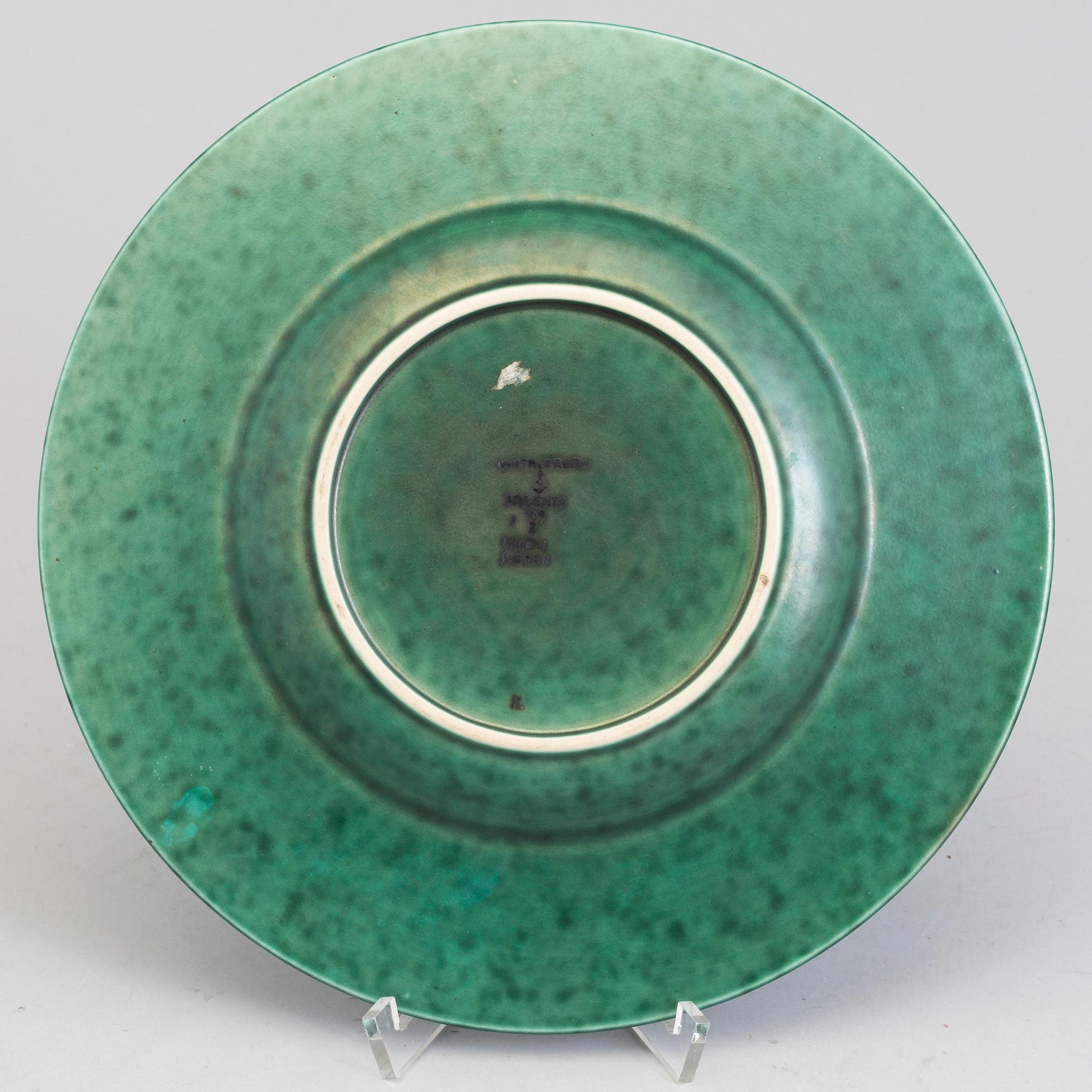 WILHELM KÅGE, an 'Argenta' stoneware dish from Gustavsberg.