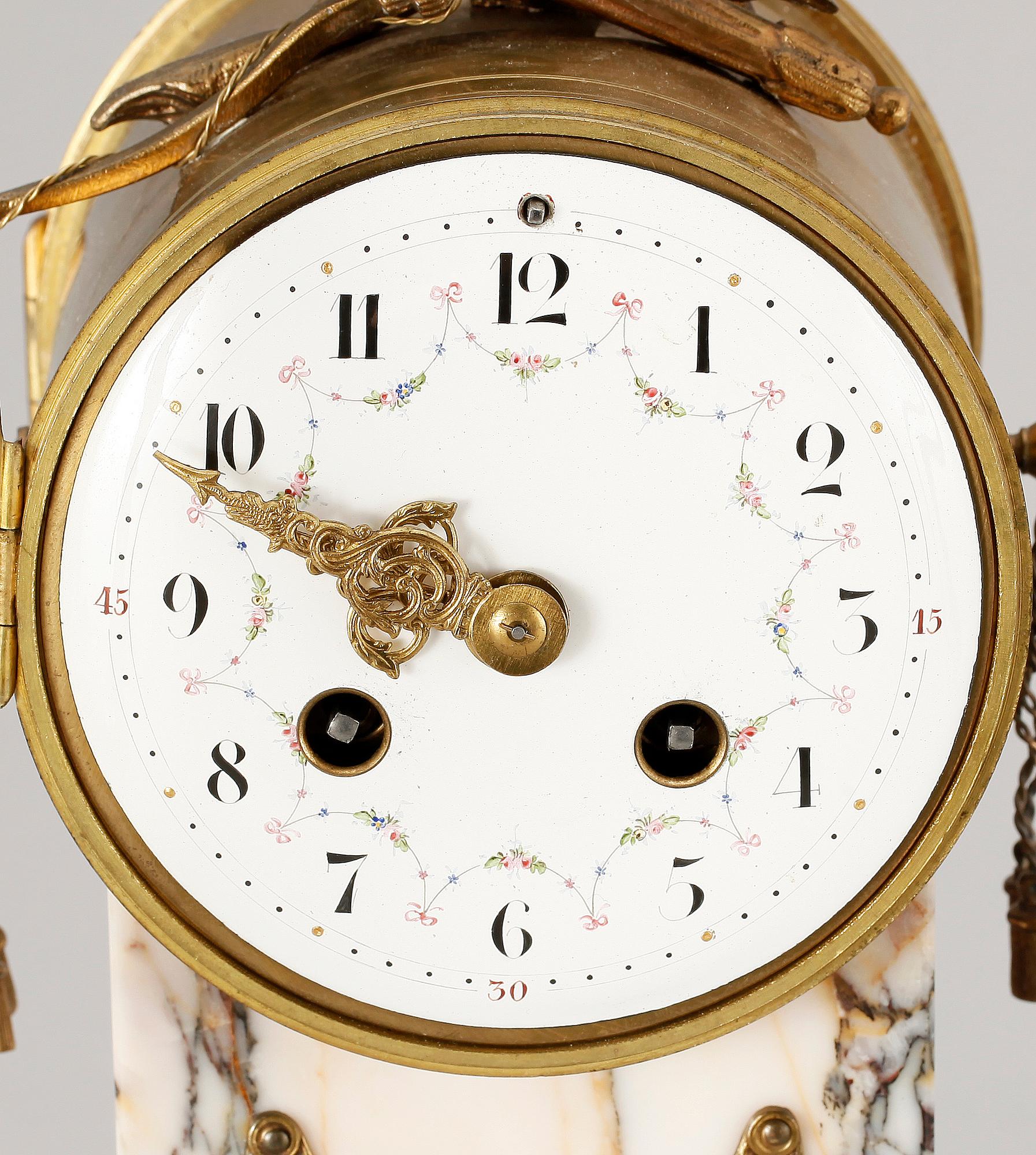 BORDSPENDYL, Louis XVI-stil, 1900-tal.