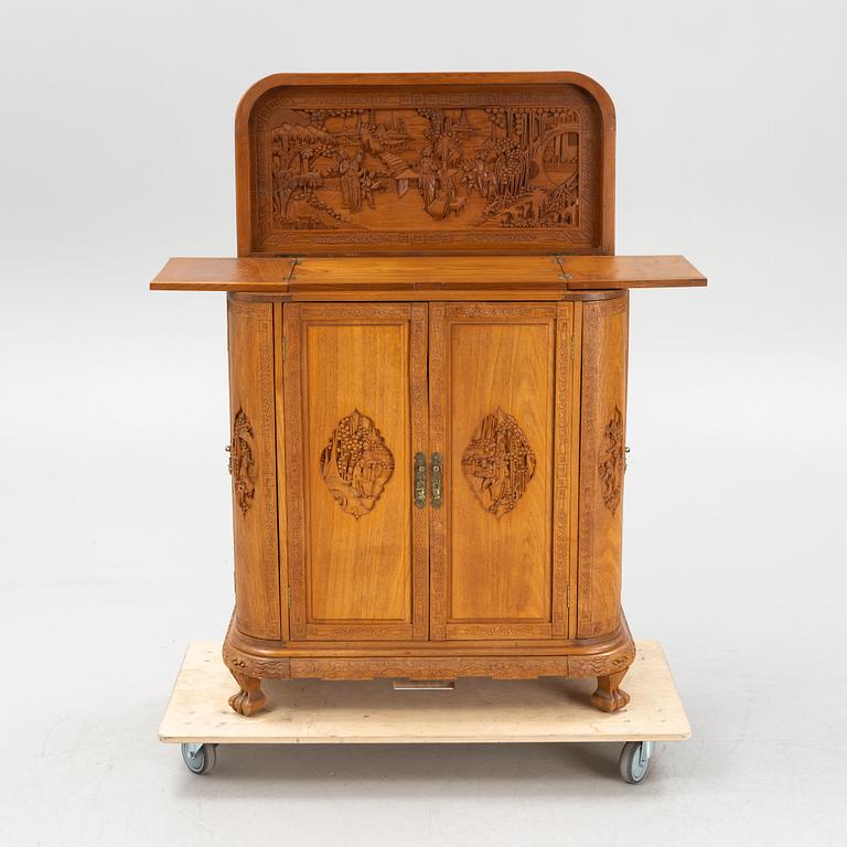 A Chinese cabinet, 1930s.