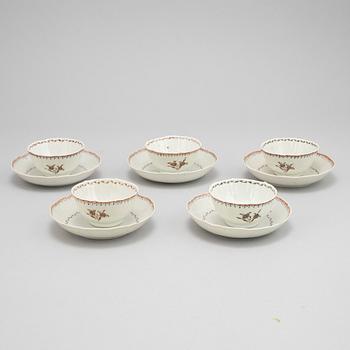 A set of five tea cups with stands, Qing dynasty, Qianlong (1736-95).