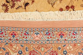 Matta, Old, silk Ghom, ca 188 x 130 cm.