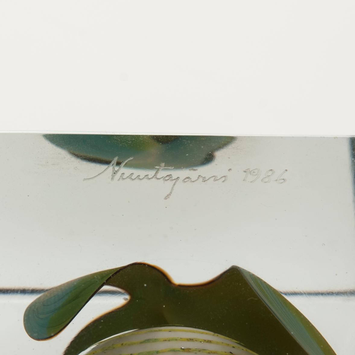 ÅRSKUB, glas, numerad 345/2000, signerad Oiva Toikka  Nuutajärvi 1986.