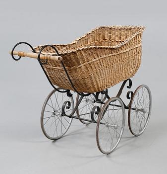 BARNVAGN, enligt uppgift från 1912.