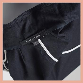 DRÄKT, Marc Jacobs, storlek 10.