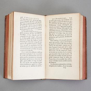 RENE-JACQUES CROISSANT, 3 volymer, Traité des Operations de Chirurgie, Paris 1738.
