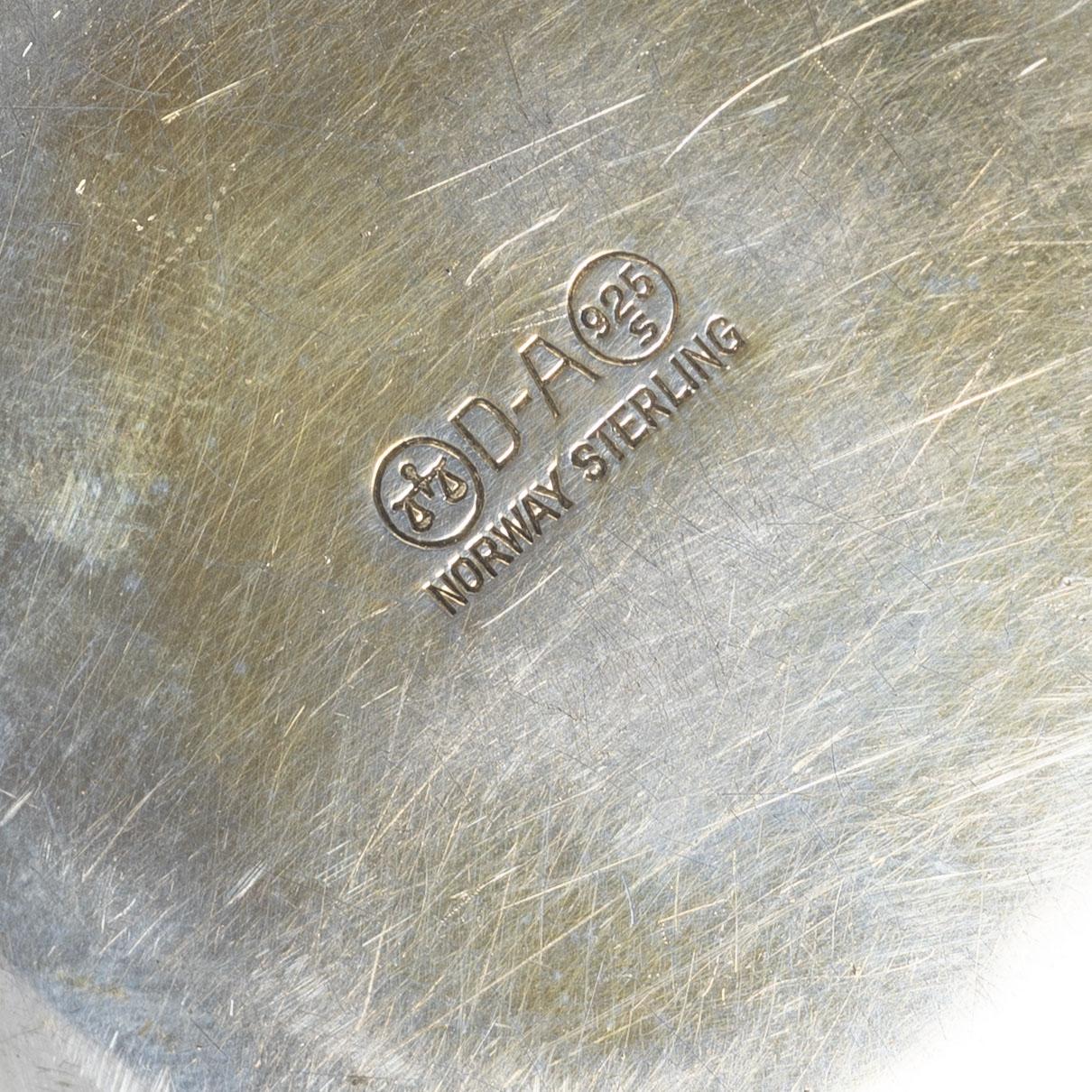David Andersen, fat, sterlingsilver och emalj, Oslo, Norge, omkring 1960.