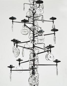 Erik Höglund, ljuskrona för 16 ljus, Boda glasbruk och smide, 1960-70-tal.