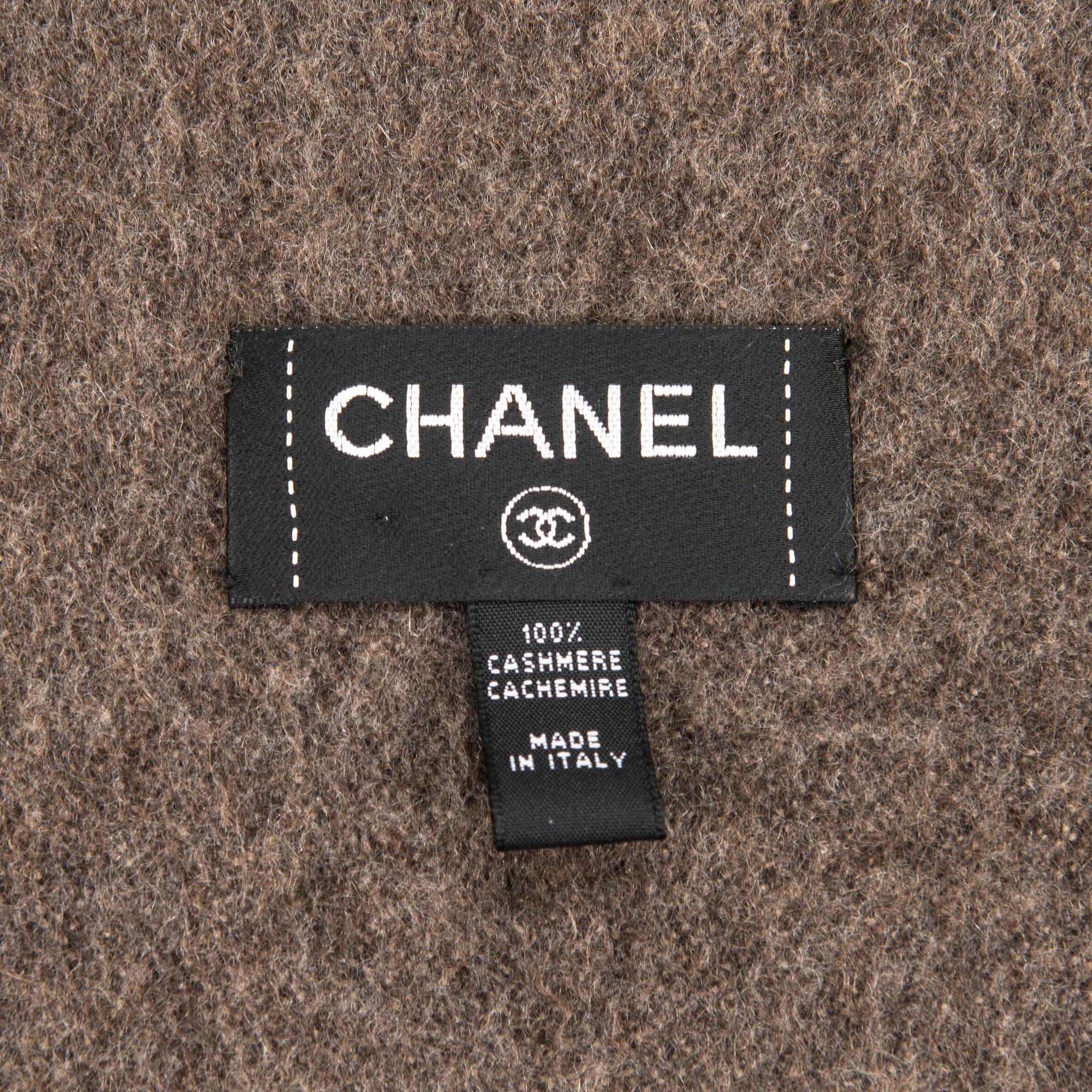 Chanel, shawl.
