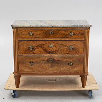 Byrå, sengustaviansk stil, 1900-talets mitt.