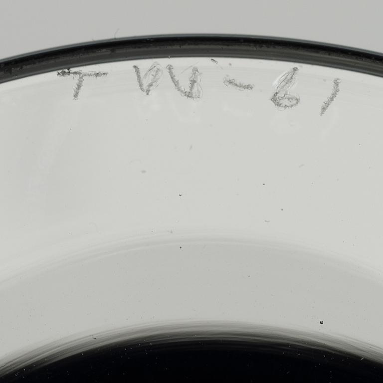 TAPIO WIRKKALA, VASER, 2 st, glas, modell 2727 och "Raito" 2780, signerade.