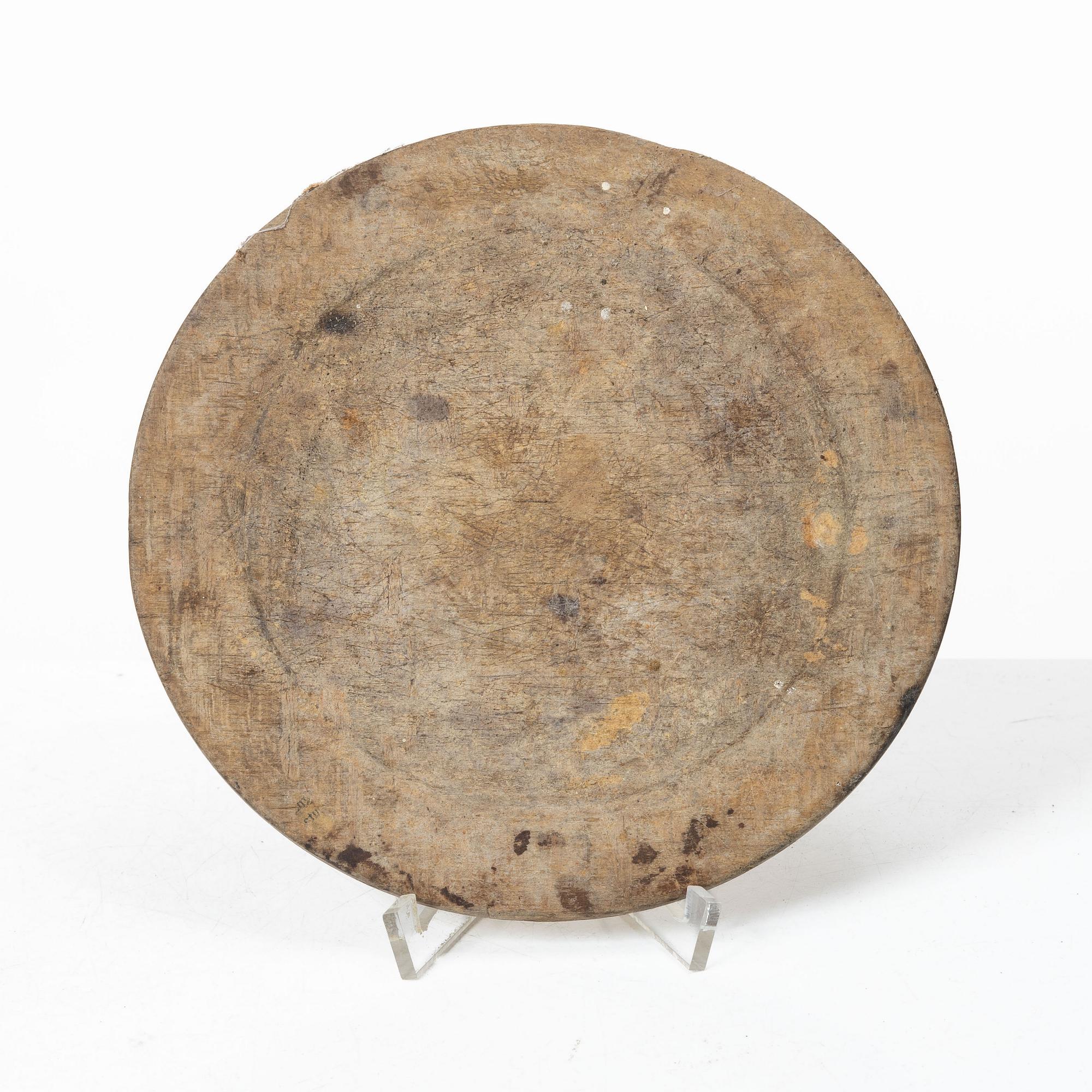 Wooden plates and wooden dishes, 7 pcs, folk art, 19th century.