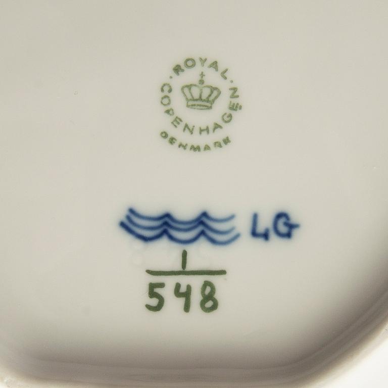 Servis 32 dlr "Musselmalet" halvblonde Royal Copenhagen Danmark 1951-1983 porslin.