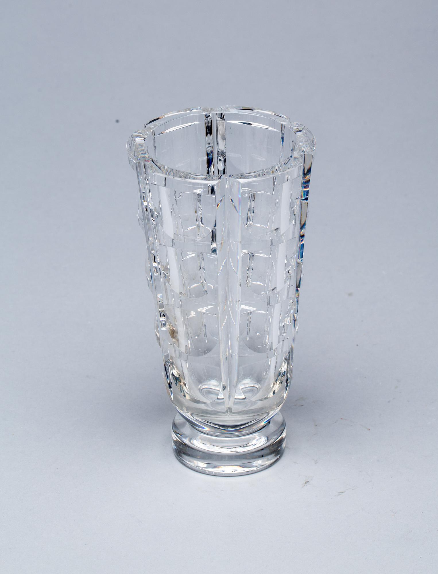 VASER, 2 st, glas, Simon Gate för Orrefors, modellen formgiven 1934.