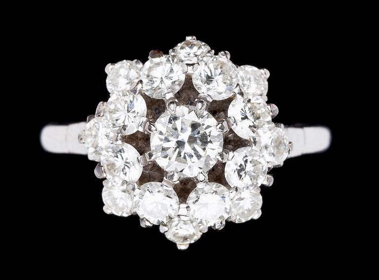 RING, briljantslipade diamanter, tot. ca 1.50 ct.