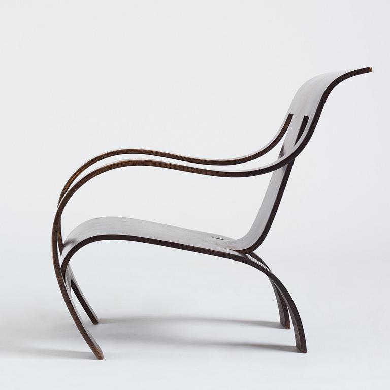 Gerald Summers, an easy chair, probably executed on license in Sweden for Makers of Simple Furniture, 1930-40's.