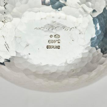 Olle Ohlsson, tumlare, 3 st, sterling silver, Stockholm 1979.