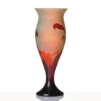 Emile Gallé, an Art Nouveau cameo glass vase, Nancy, France, early 1900s.