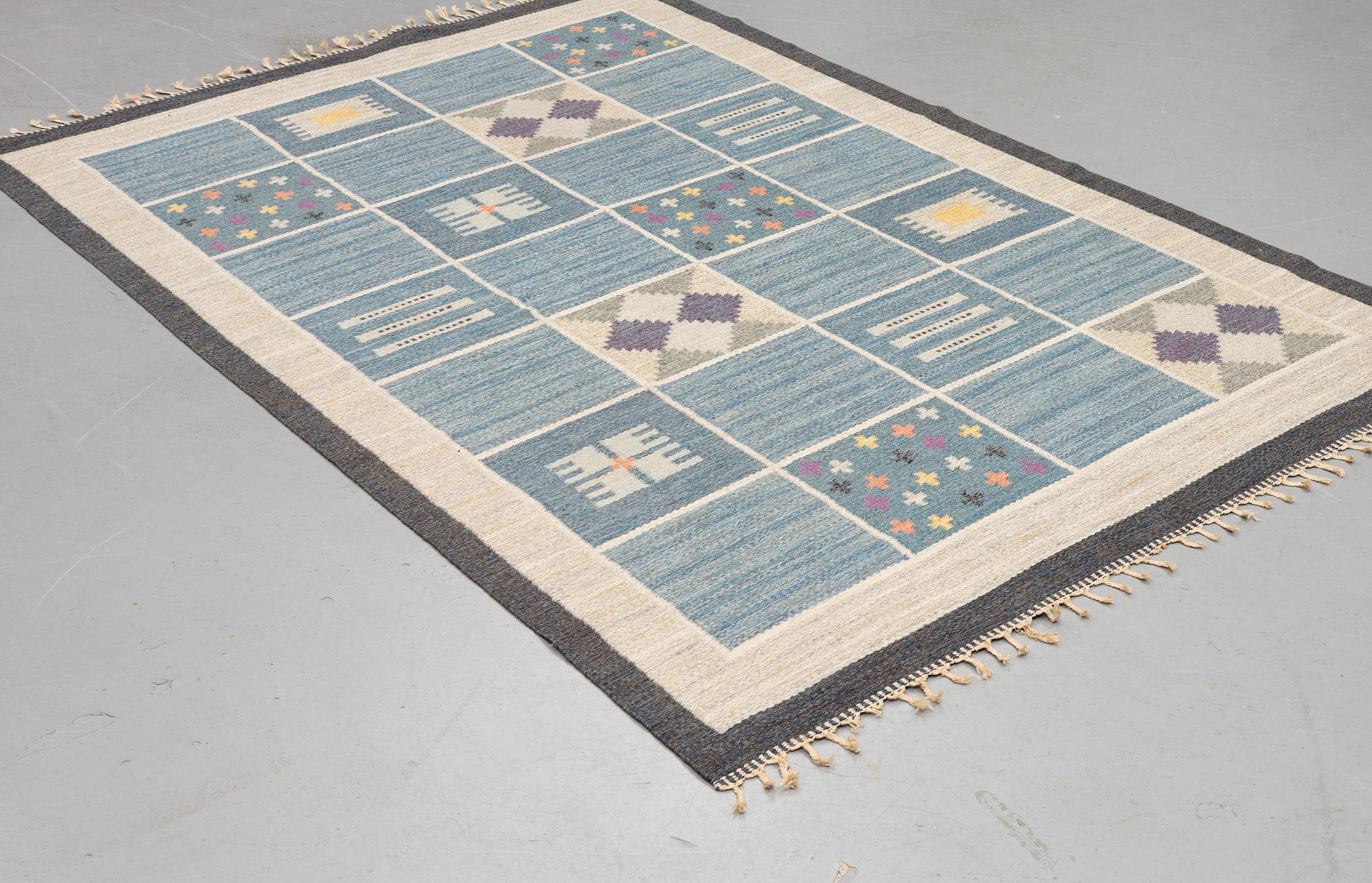 Rakel Carlander, matta, rölakan, ca  247 x 168 cm, signerad RC.
