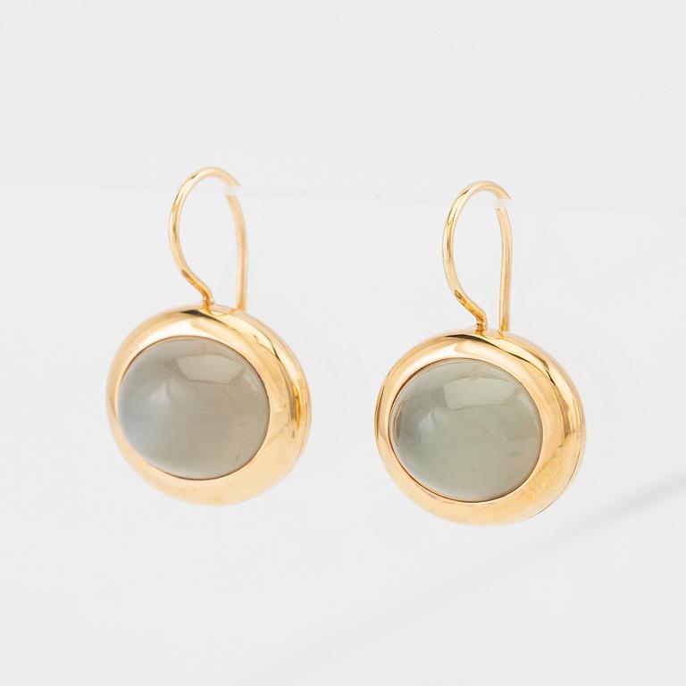 Ole Lynggaard, "Emeli" earrings, a pair of 18K gold with cabochon-cut moonstones.