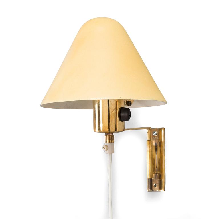 Paavo Tynell, a 1930/1940's '7184' wall light for Taito Finland.