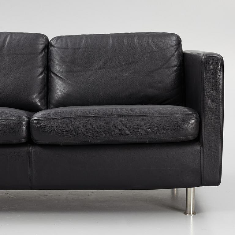 Soffa, "Johan", Dux, 2000-tal.