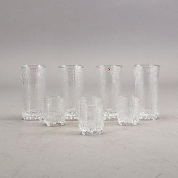 Tapio Wirkkala och Timo Sarpaneva servis 23 dlr "Ultima Thule" + 2 delar  "Senator", för Iittala Finland.