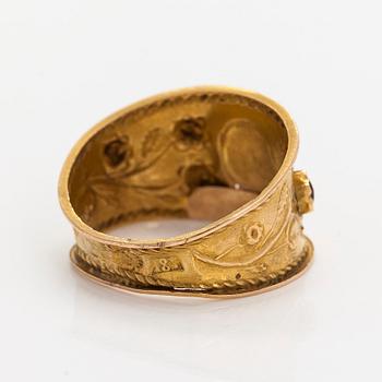 Ring, 18K guld, glas, Aabraham Wilhelm Ihander, Vasa 1843-79.