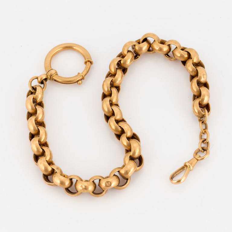 A 18 k gold pocket watch chain, dated 1927.