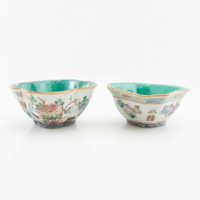 Bowls 2 pcs China 19th century porcelain.