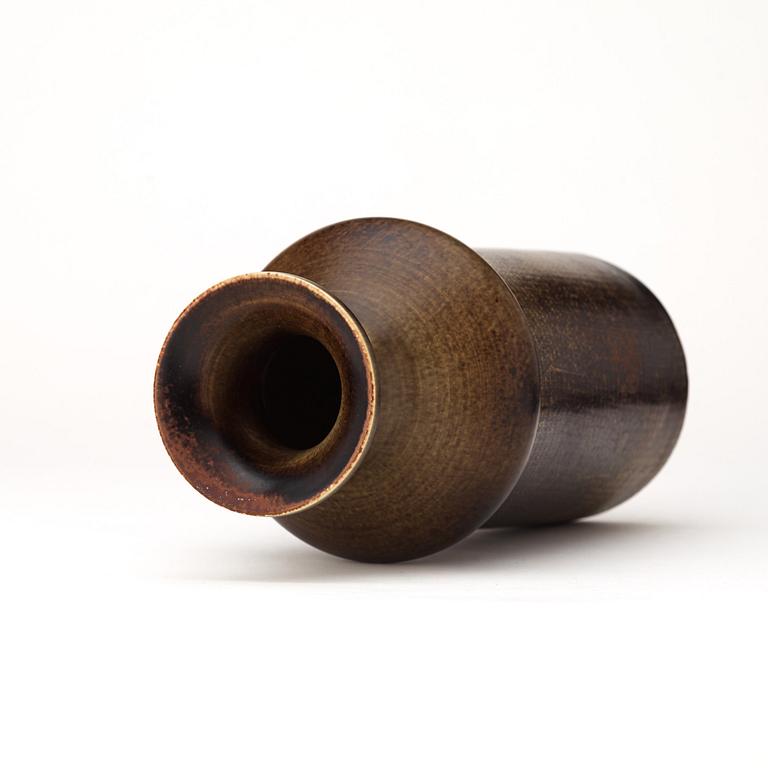 Stig Lindberg, a stoneware vase, Gustavsberg Studio 1976.