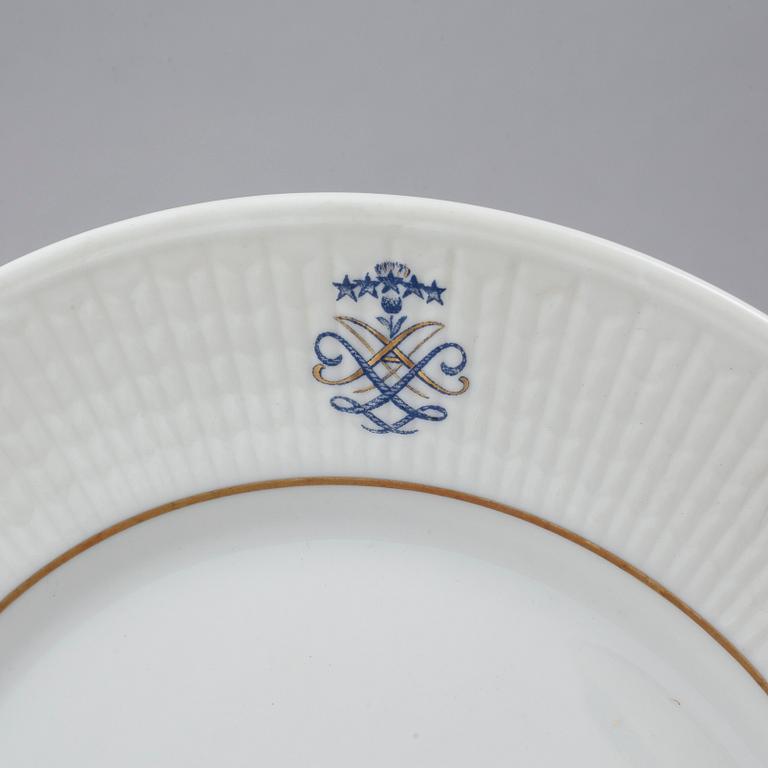 SERVIS, 119 delar, "Swedish Grace" med monogram, porslin, Rörstrand, 1900-tal.