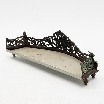 An Early 20th Century Fire Guard.