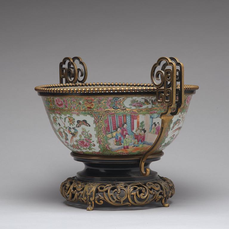 A large famille rose metal mounted Kanton punch bowl, Qing dynastin, 19th Century.