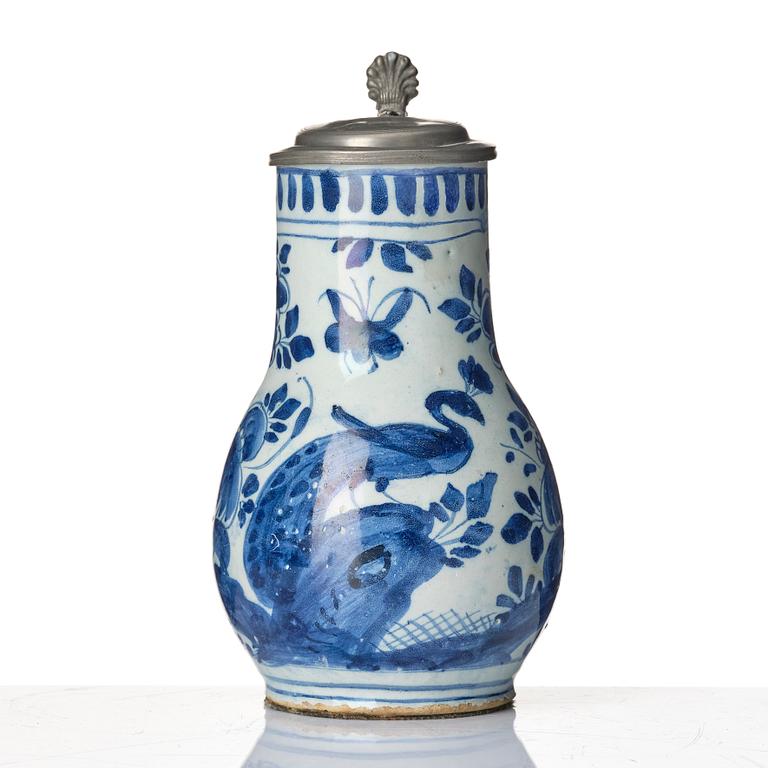 A blue and white Dutch faiance tankard with pewter mountings, Delft, 18th century.