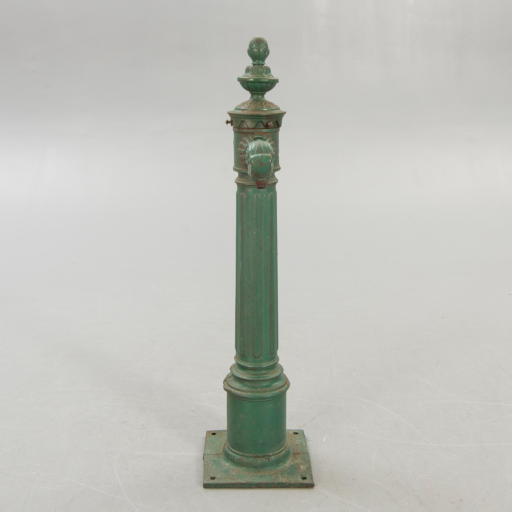Vattenpost, 1900-talets början gjutjärn.