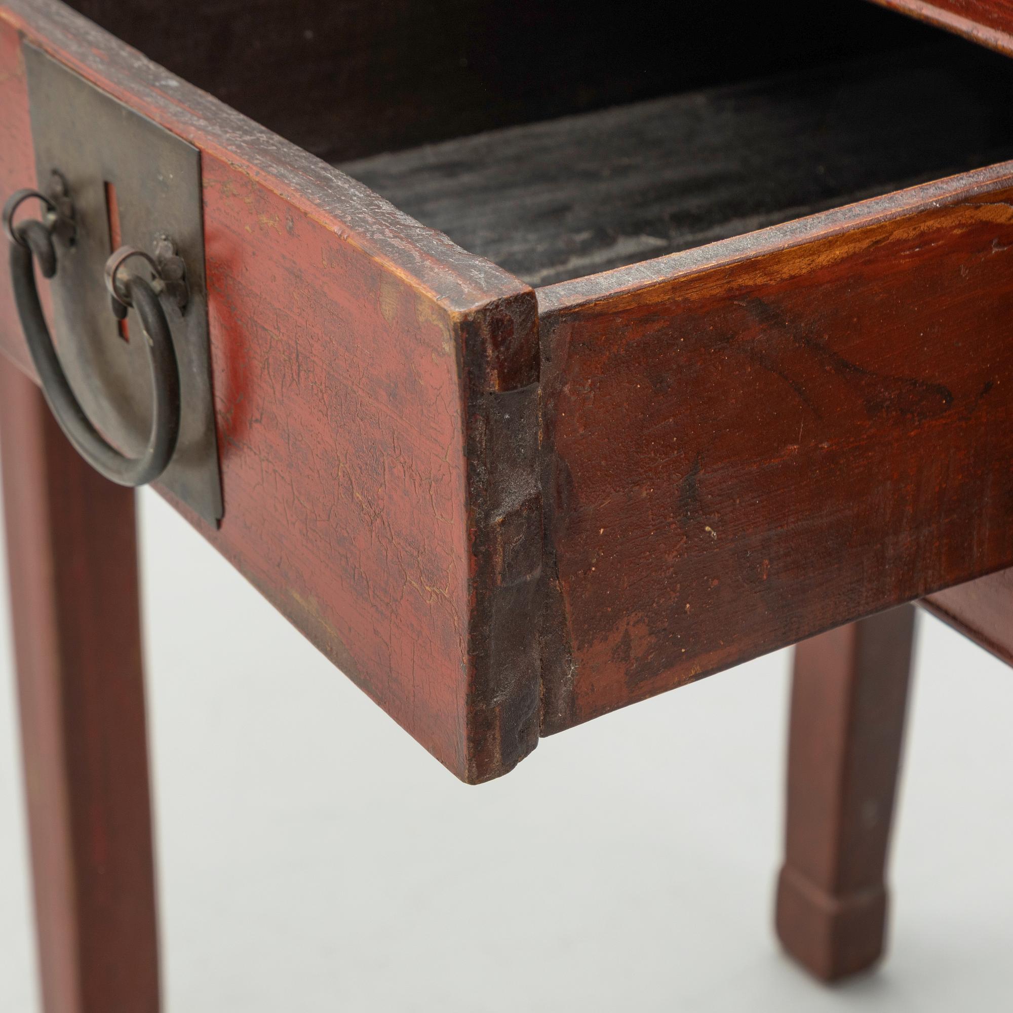 A Chinese desks and two 'Yoke-back' chairs, 20th Century.