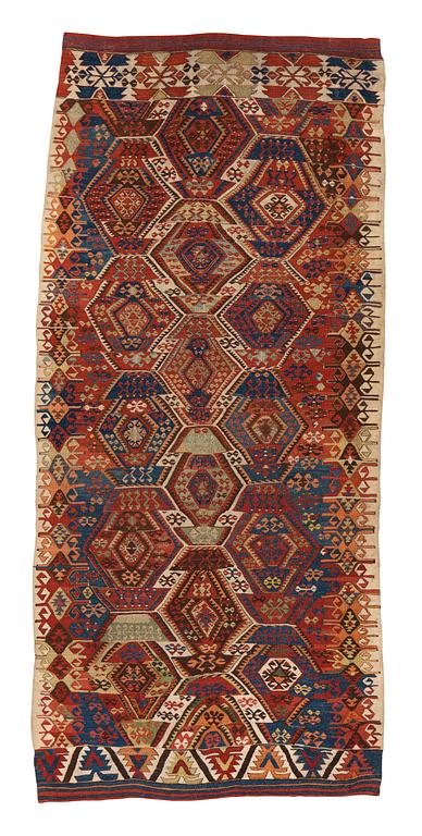 Matto, antique/semi-antique Anatolian kilim, ca 292-301 x 125-135 cm.