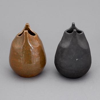 VASER, 2 stycken, starkeldsgods, Anders o Bess Wissler, ateljé Solklinten Mariefred.