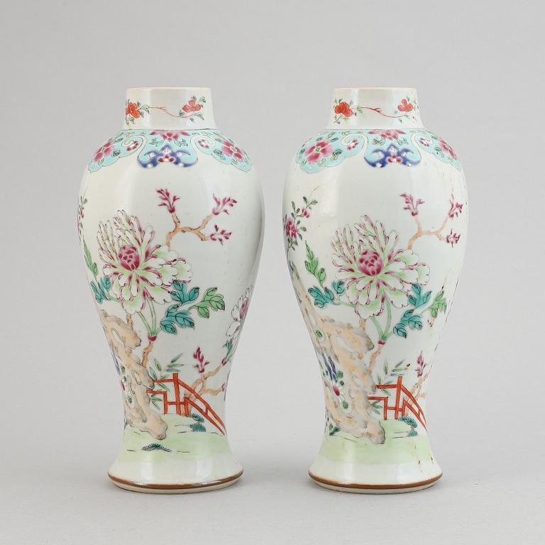 A pair of famille rose vases, Qing dynasty, Qianlong (1736-95).