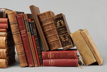 BOKPARTI OM TOPOGRAFI OCH NAUTICA, 29 vol resp 4 häften, bla "Voyage dans les departemens de la France.." Paris 1792.