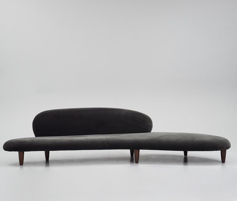 Isamu Noguchi, a "Freeform sofa" and ottoman, Vitra 2009/2019.