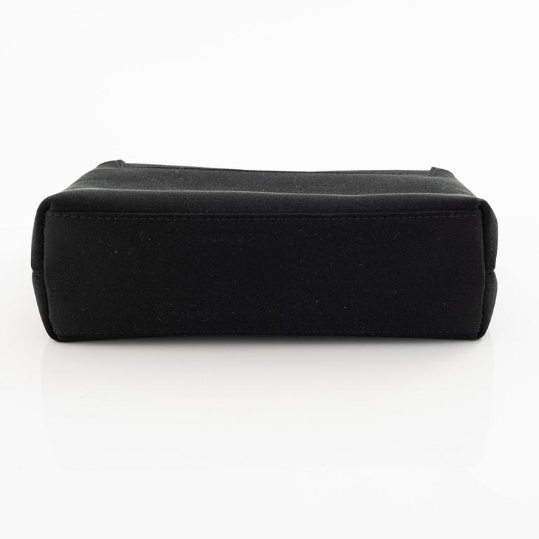 Chanel, Satin Chain Bag, 2000-2002.