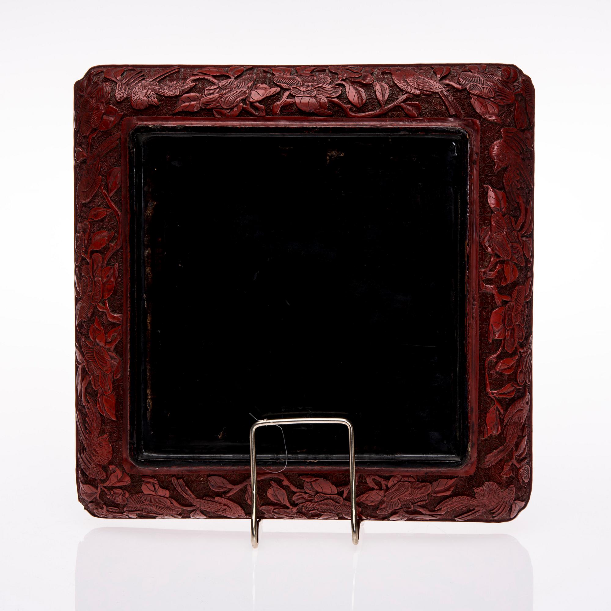 BRICKA, lackarbete, Kina 1900-talets början.