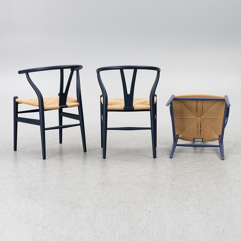 Hans J. Wegner, stolar, 3 st, "Y-stolen", Carl Hansen & Son, Odense, Danmark.